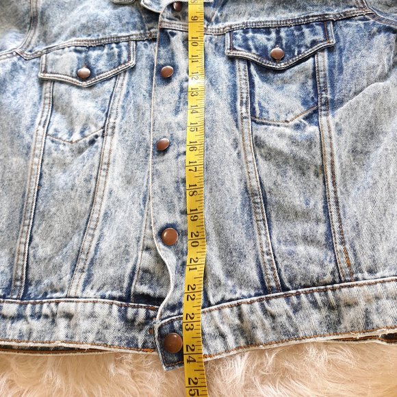 Vintage Tango Women's Blue Light Wash Denim Jacket Size 8 - Picture 9 of 10